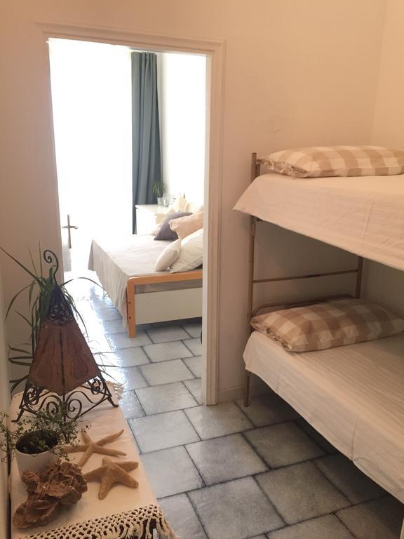 Appartamento Laura A 2 Passi Dal Mare Rimini Exterior foto